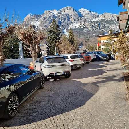 Hotel Oasi Cortina dʼAmpezzo Dış mekan fotoğraf