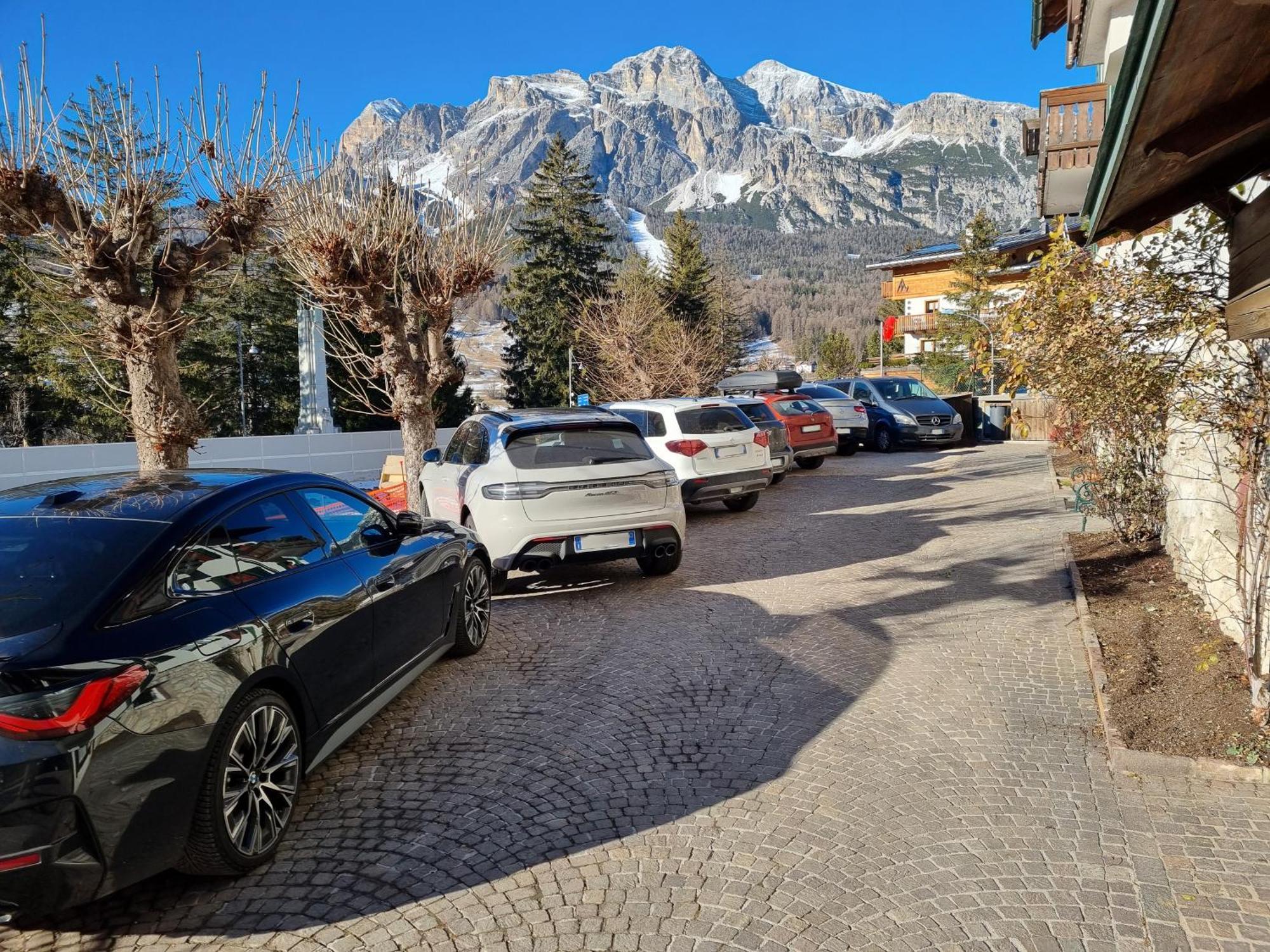 Hotel Oasi Cortina dʼAmpezzo Dış mekan fotoğraf
